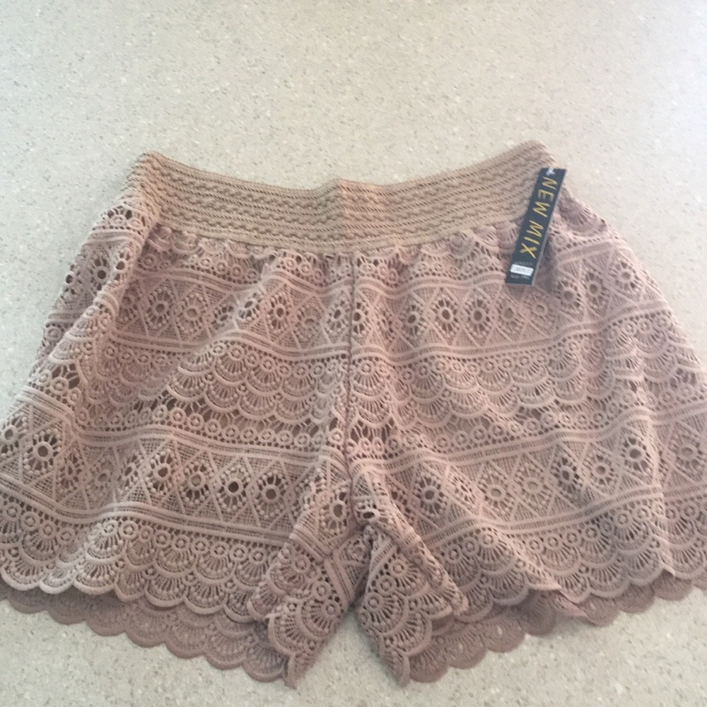 Decorative shorts. Size XL
